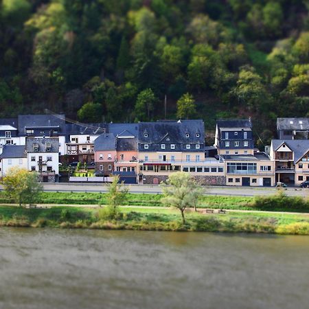 Hotel Briedeler Haus Exteriör bild