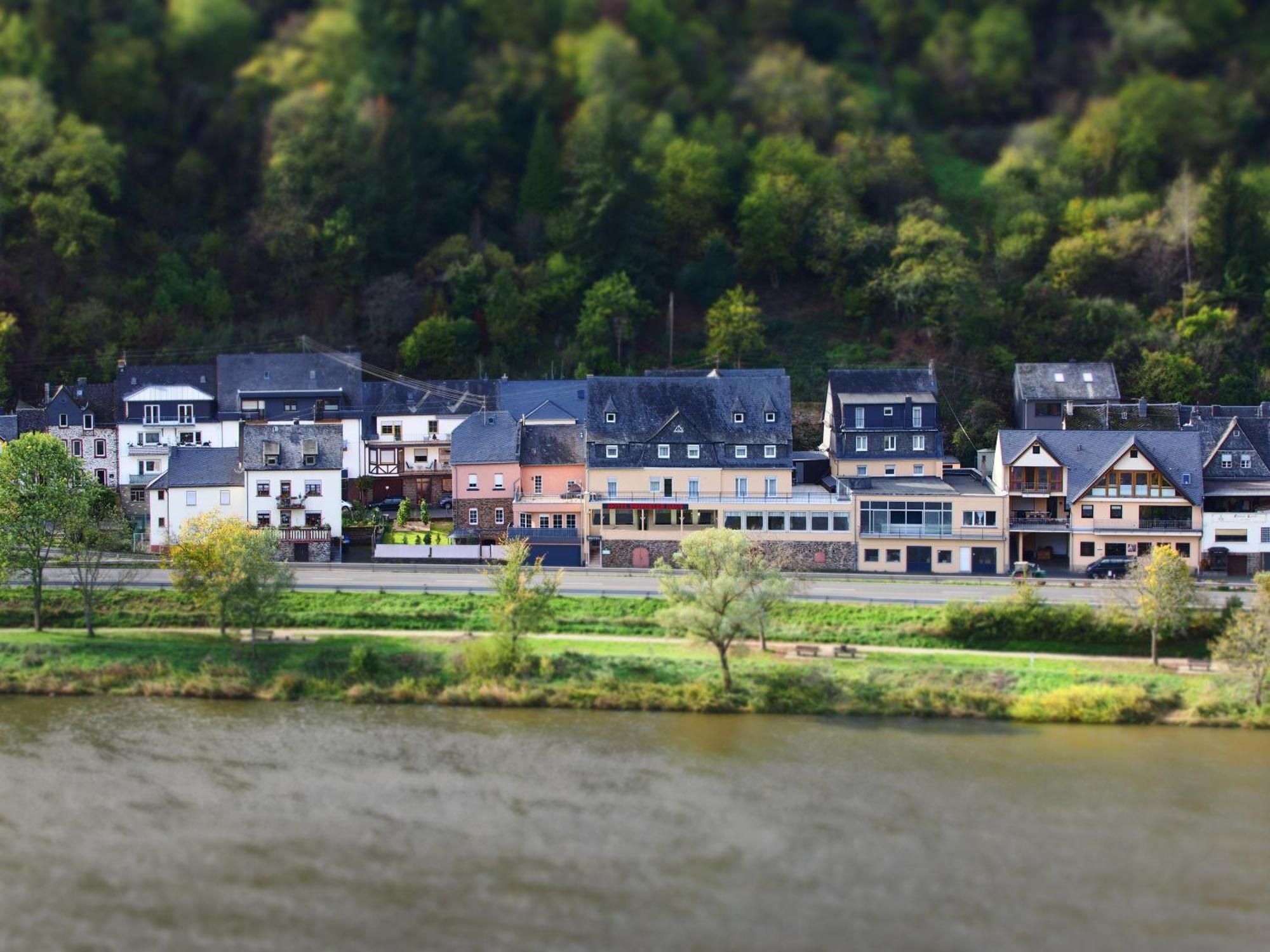 Hotel Briedeler Haus Exteriör bild